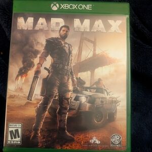 EUC Mad Max Xbox One Game Complete Game Case Manual